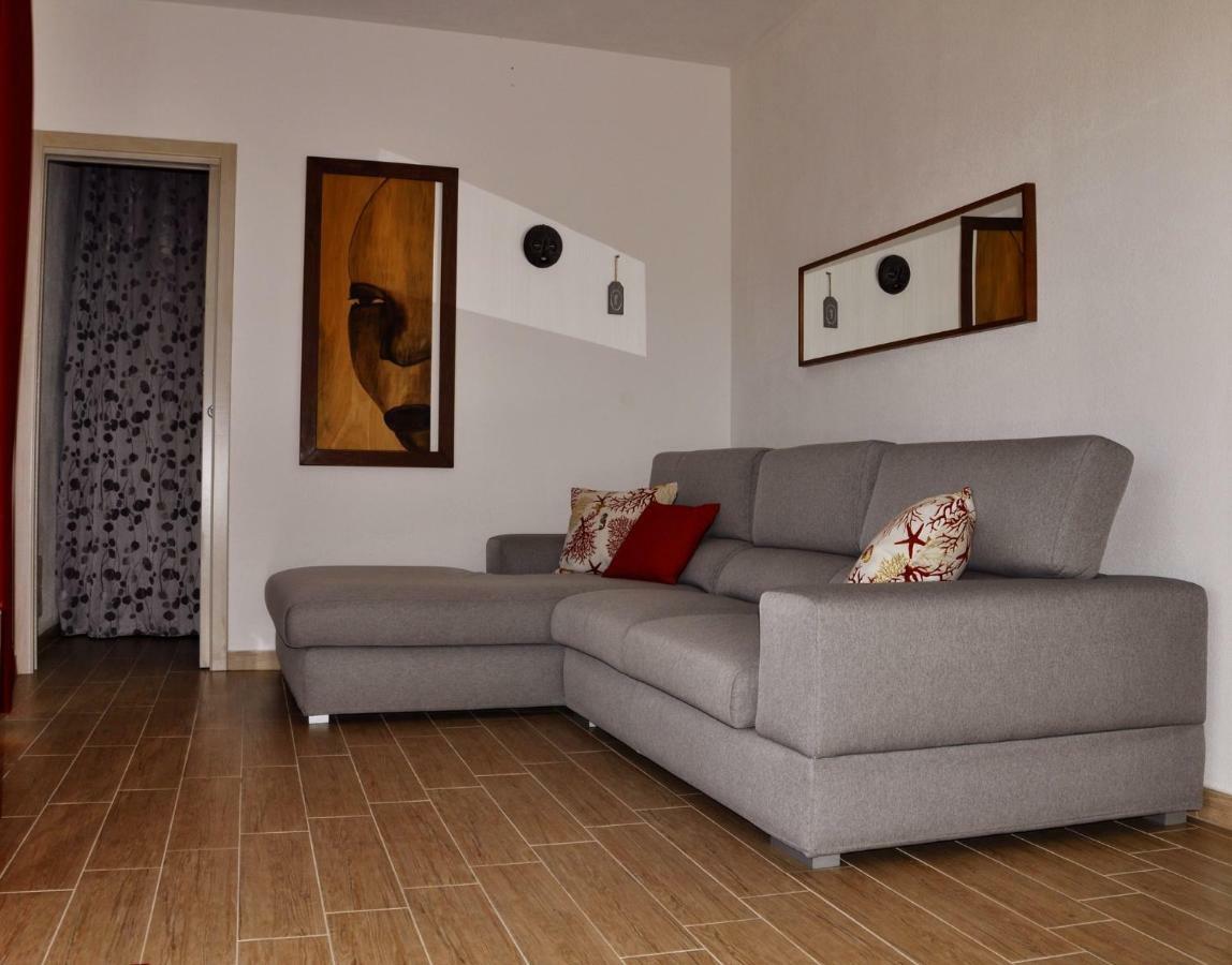 Casa Duminicheddha, Mare E Relax In Gallura Bassacutena Экстерьер фото